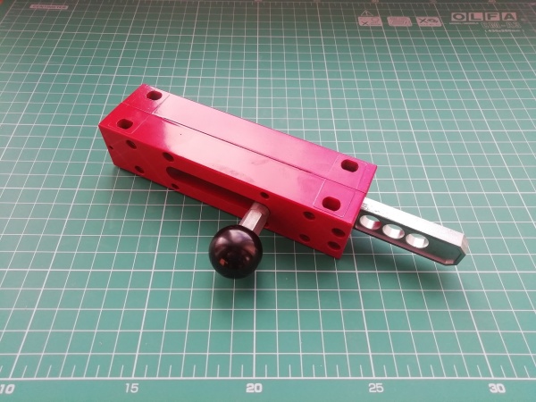 ЗАЩЕЛКА ДЛЯ ДВЕРЕЙ XCSZ05