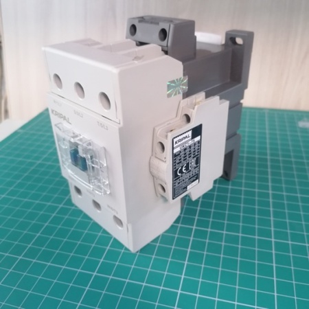Контактор UKC1-75-22-230AC, 3P, 75A(AC-3), 110A(AC-1), 37kW(400VAC), Uк=230VAC, 2NO+2NC