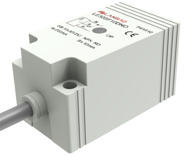 LANBAO LE30SN15DNR Индуктивный датчик 30x30x53 мм, NPN, NO/NC,Sn=15мм кабель 2 м