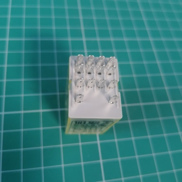 Реле RKE4CO220LT, 4CO, 5A(250VAC/30VDC), 220VDC, мех. индикация, тест-кнопка с блокировкой, LED