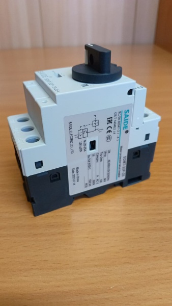 Авт. выключатель SDM7-32P-25, 3P, In=25A, 690VAC, Icu=15kA, Ie=20_25A, Ii=12In, CLASS 10A, управление рукояткой