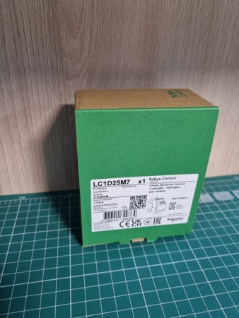 КОНТАКТОР D 3Р,25 A,НО+НЗ,220V 50/60 ГЦ,ЗАЖИМ ПОД ВИНТ,