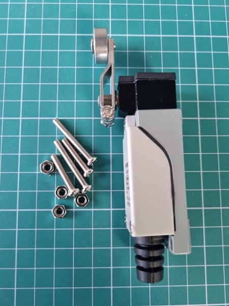 LANBAO LSAR-8104 концевой выключатель NO/NC роликовый рычаг