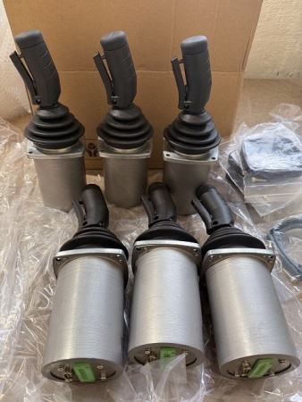 Промышленный джойстик QT-NS3 LSSINE (QTNS3), подходит для замены  Gessmann V85/VV85, V8/VV8, Spohn & Burkhardt NS3