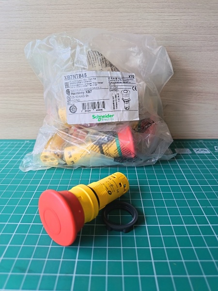 КНОПКА АВАРИЙНОГО ОСТ., ТРИГГ. ДЕЙ-Я , тяни-толкай с фиксацией 1НО+1НЗ, красная Schneider Electric XB7NT845