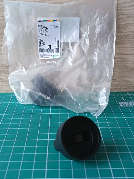 ЗАЩИТНЫЙ КОЛПАЧОК ДЛЯ ПЕРЕКЛЮЧАТЕЛЯ ZBDD2