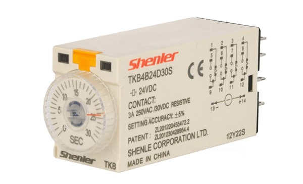 Реле времени TKB4B24D30S 4CO, 5A, 24VDC, задержка включения, LED, 1s-30s±5%, монтаж в цокль SKF14