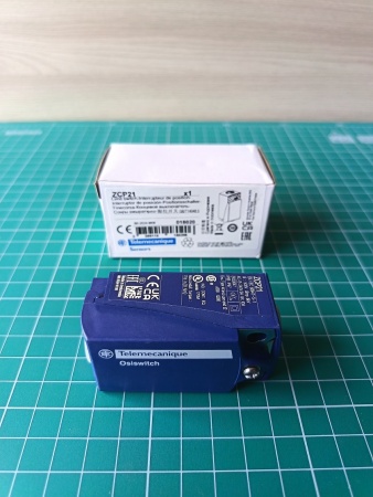 ПЛАСТ. КОРПУС С БЕЗИНЕРЦ. 1НО+1НЗ ZCP 21