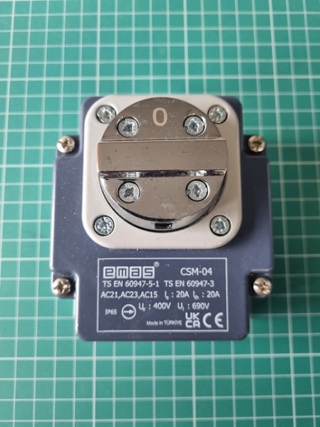 Концевой выключатель с приводом 200мм, угол поворота 360° (2 шага вперёд, 2 шага назад), металлический корпус (400В, 25А), IP65 CSM04