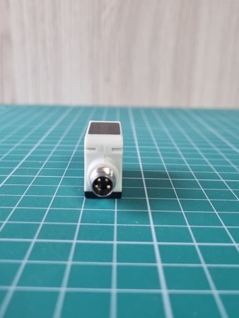 LANBAO PSE-CC60DPB-E3 Оптический датчик 60 см (настраиваемое), инфракрасный светодиод, PNP, NO/NC, 10…30 DC, ABS, прямоугольный, разъем  м8, IP67