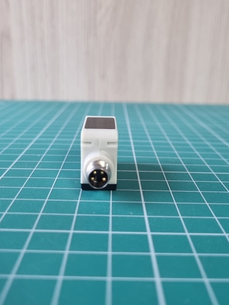 LANBAO PSE-CC60DPB-E3 оптический датчик 32,5x20x10,6мм PNP NO/NC Sn=600мм, разъем М8