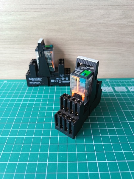 КОМПЛ.:РЕЛЕ,КОЛ.,4С/О,=24В,6А,МАРК,СК.