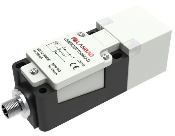 LANBAO LE40XZSN40DPRY-E2 индуктивный датчик 40х40х140мм PNP NO/NC Sn=40мм разъем M12