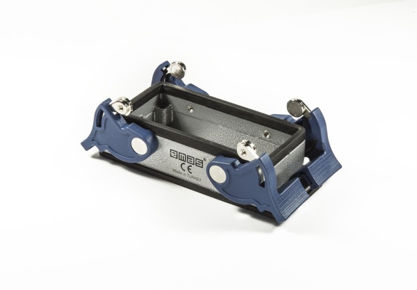 Кожух (монтаж на перегородке) металлический, нижний ввод, IP65 EBM16GM44