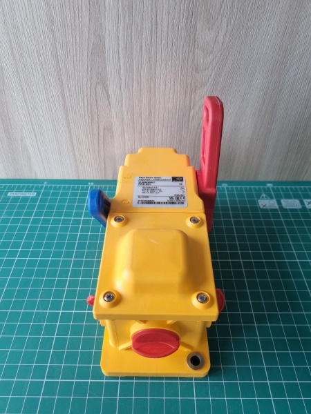 Тросовый выключатель PRS001 Kiepe Elektrik 91.063 293.001 (91063293001)