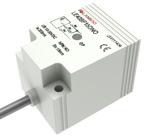LANBAO LE40SN20DNR индуктивный датчик 40x40x53мм NPN NO+NC 20мм кабель 2м