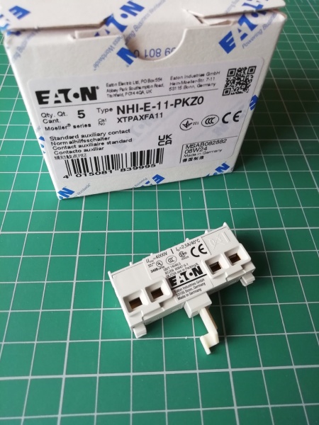 Блок-контакт вспом. NHI-E-11-PKZ0, 1NO+1NC, 1A(240VAC), фронтальный монтаж, для PKZM, PKM0, PKE